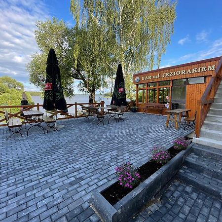 Pokoje Nad Jeziorakiem Шемяни Екстериор снимка